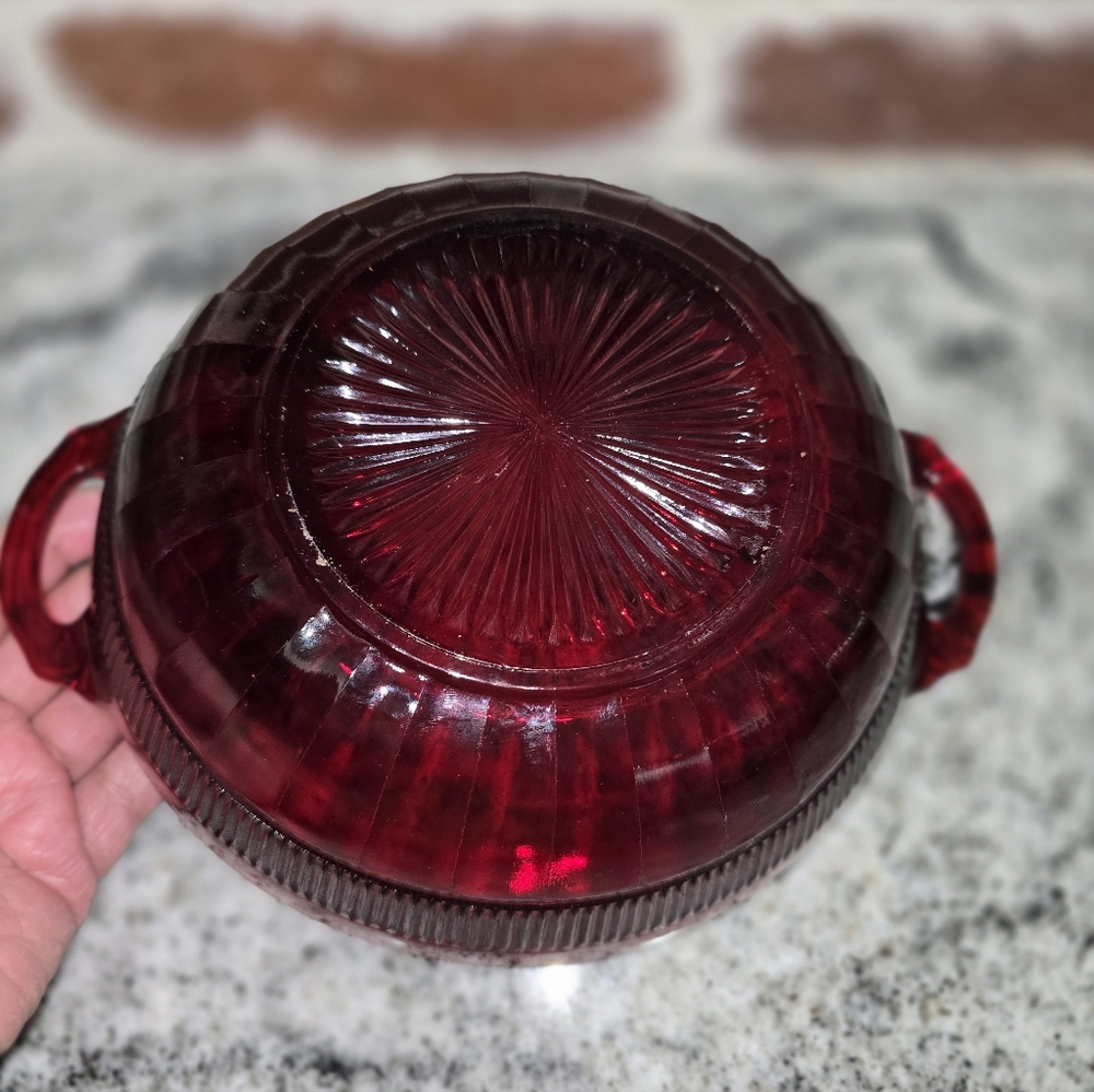 Anchor HOCKING RUBY RED HANDLED SERVING BOWL - Picture 2 of 3